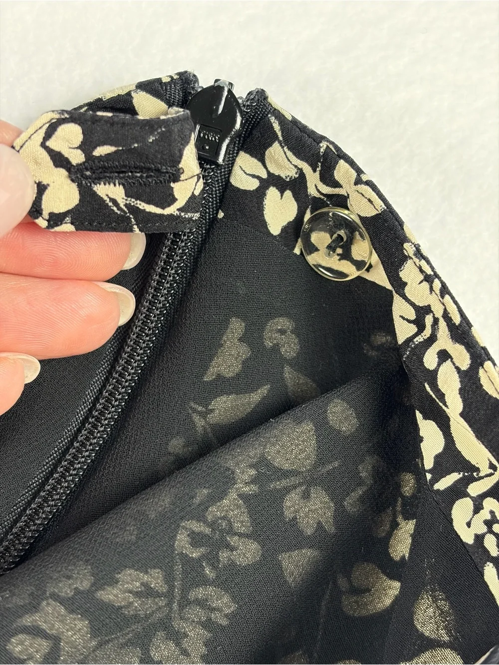 Real Clothes Saks Fifth‎ Avenue Black Silk Maxi Skirt with Cream Floral Print